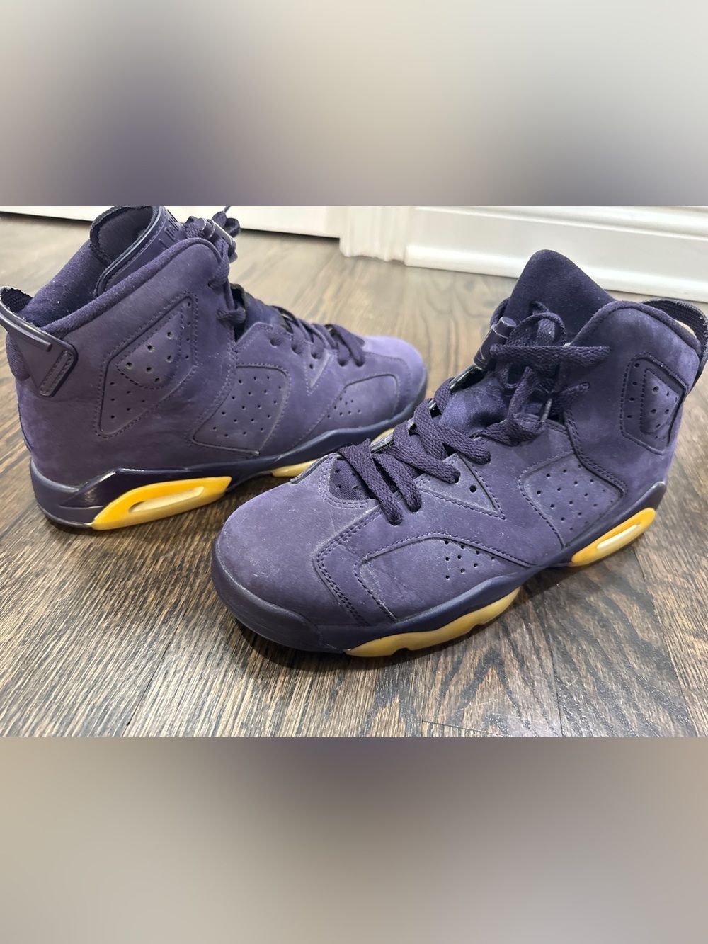 Nike Air Jordan 6 Retro GG "Purple Dynasty" Tennis Shoes (7Y/ 8.5W)